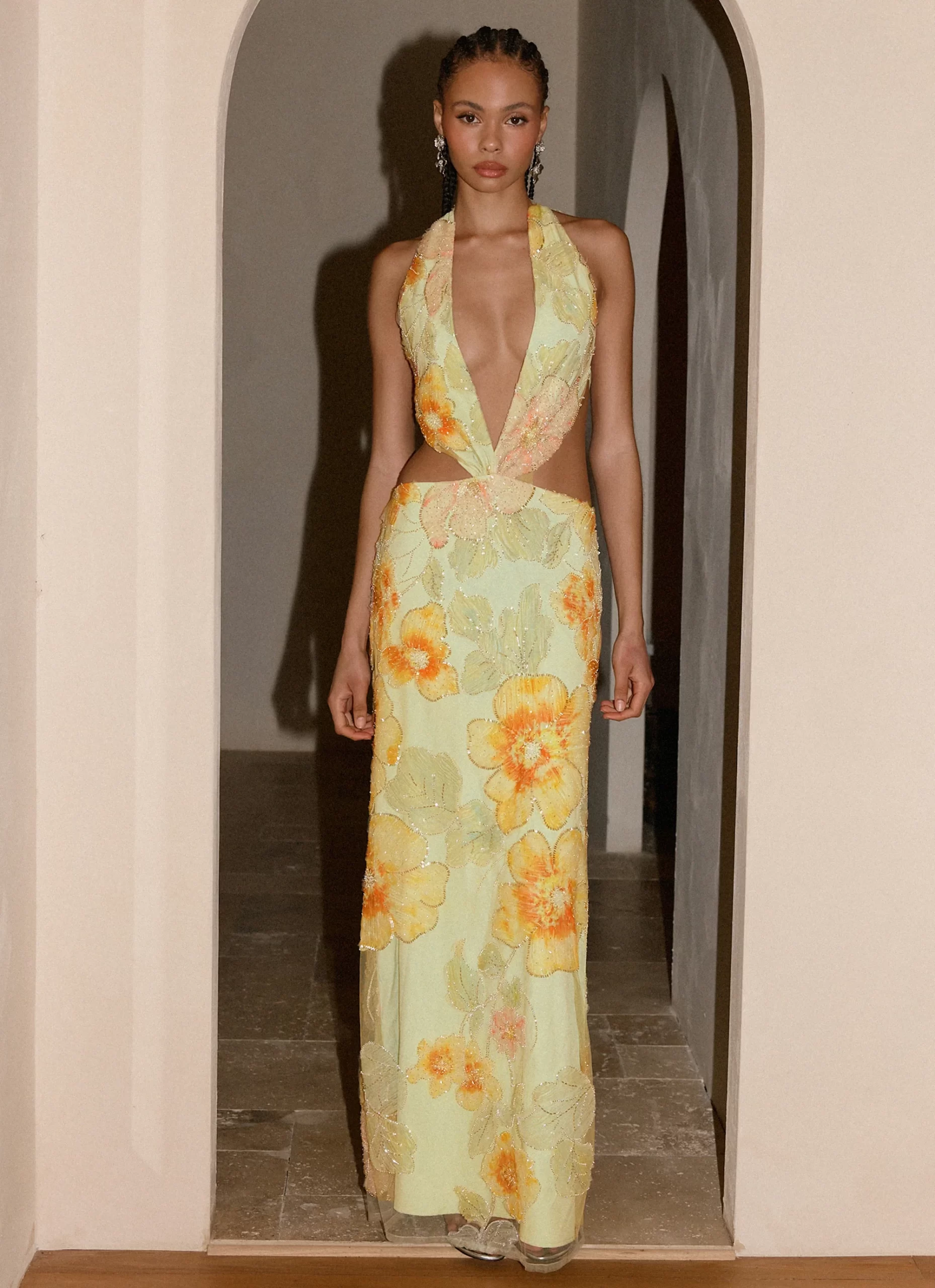 13367C07-DD65-F8A1-6E61-8D1694131E57.webp Really Something Beaded Maxi Dress - Green Floral Beaded - 图片 1