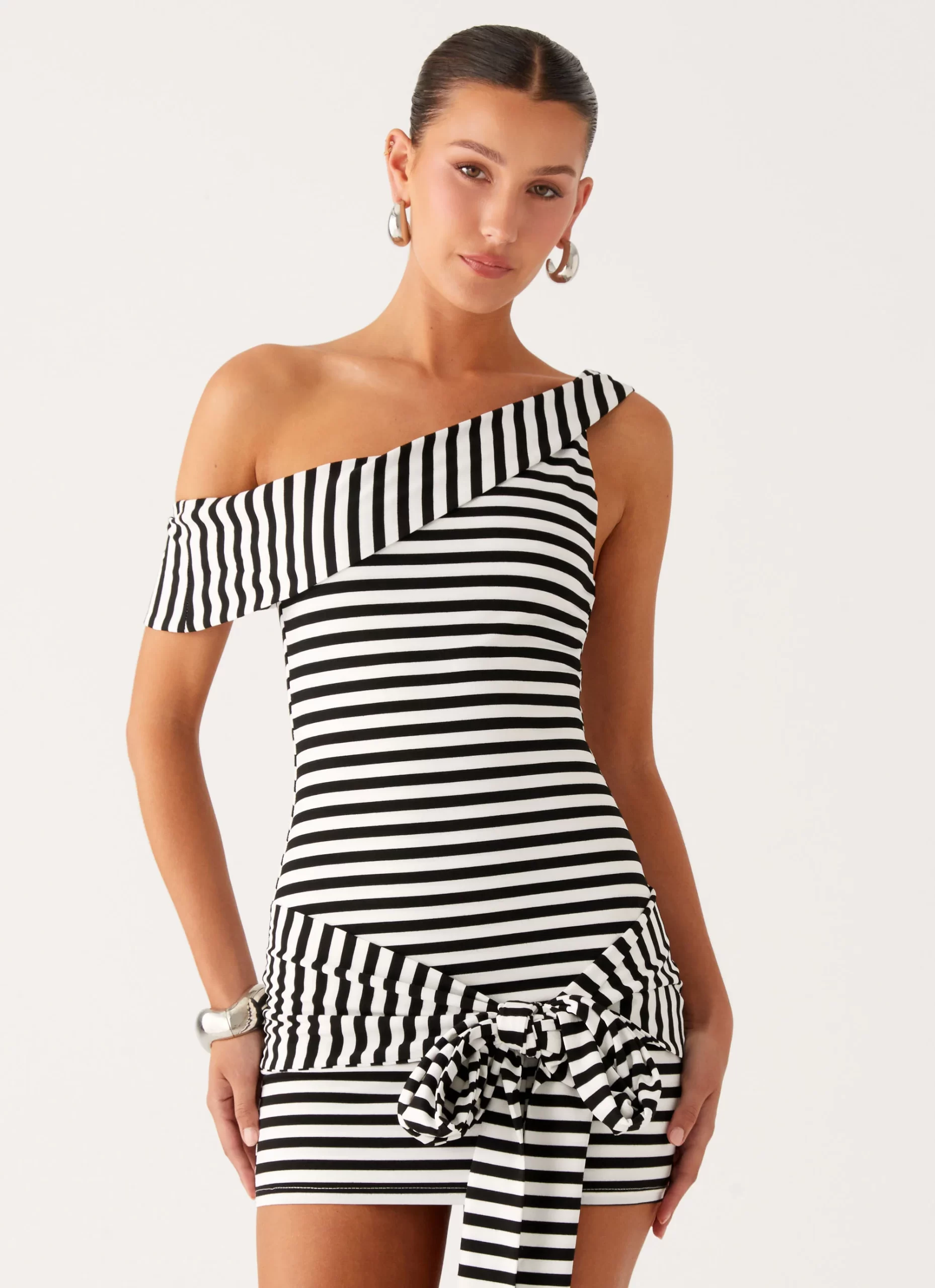 97B984FE-B3EC-4C7D-0356-9B67DAC2FBC3.webp All Day Mini Dress - Black White Stripe - 图片 1