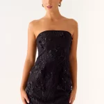 Wear My Kiss Mini Dress - Black